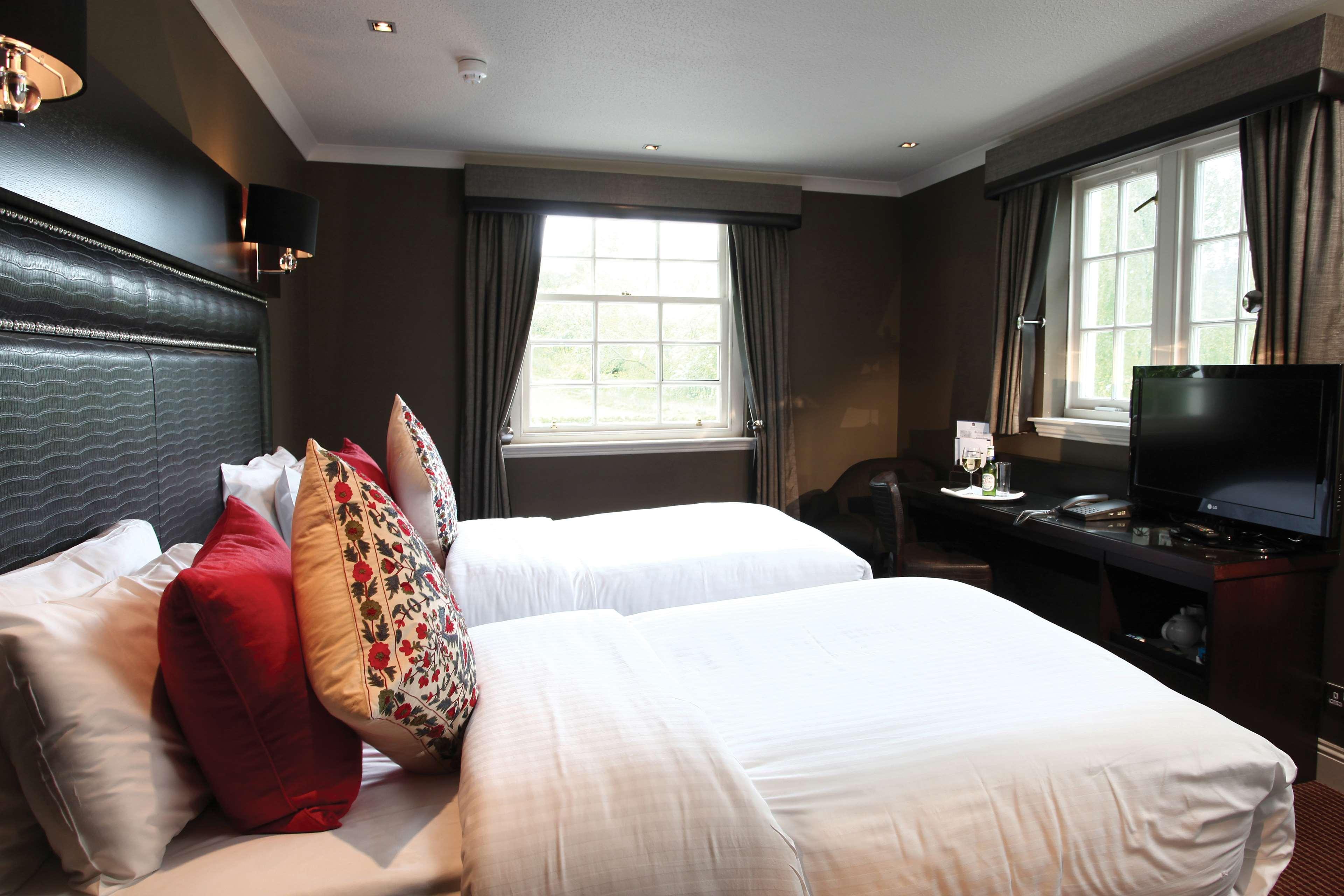 Best Western Eglinton Arms Hotel Eaglesham Zimmer foto