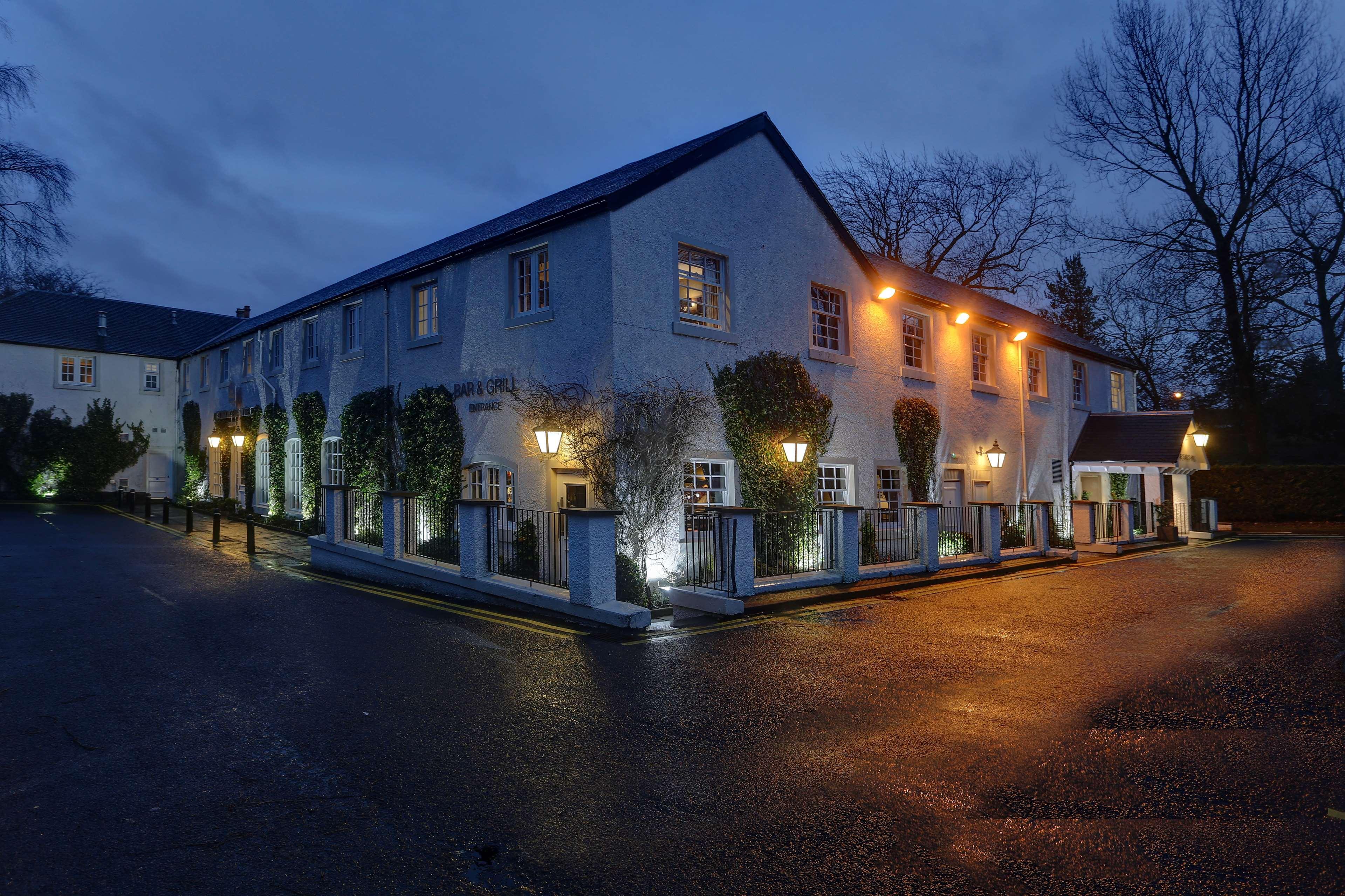 Best Western Eglinton Arms Hotel Eaglesham Exterior foto