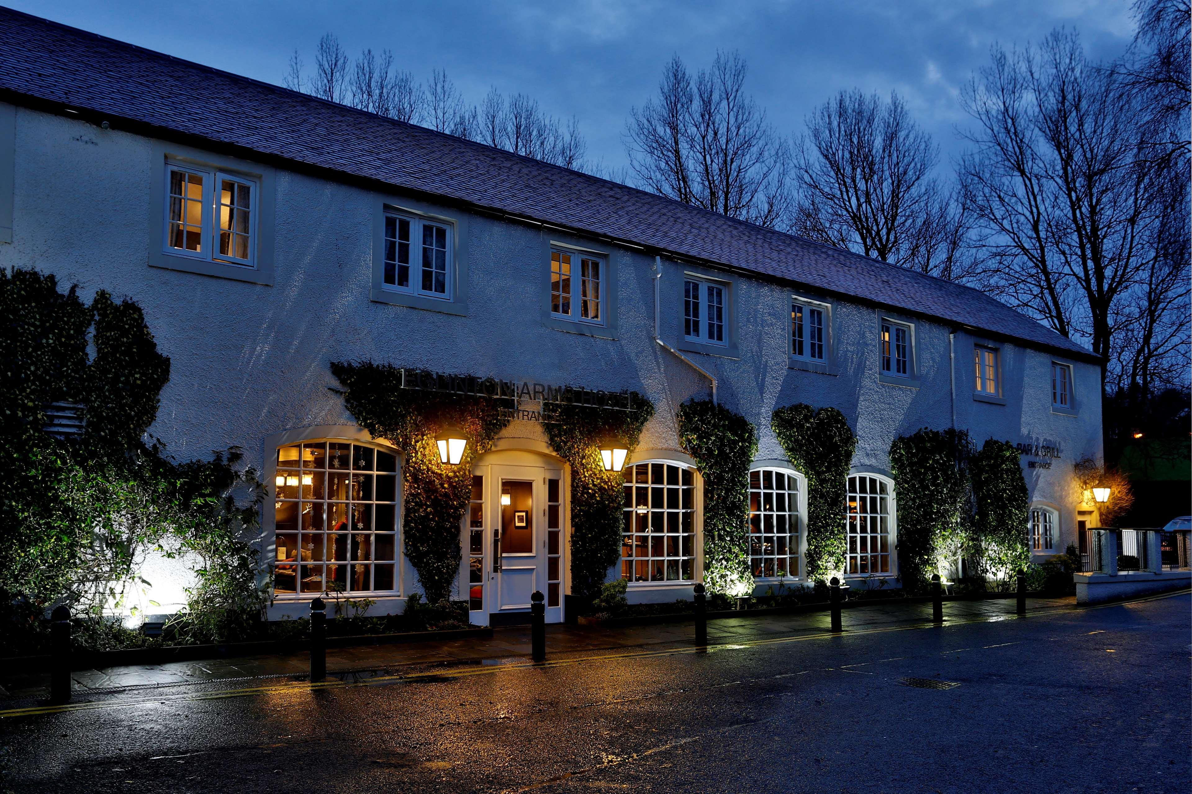 Best Western Eglinton Arms Hotel Eaglesham Exterior foto